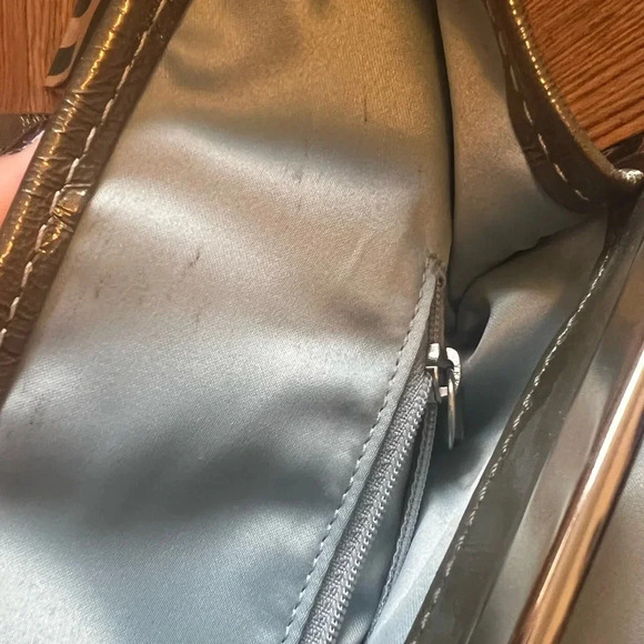 COACH NEW Carryall Signature Patent Kisslock Purse Bag Shoulder Handbag - Picture 10 of 10